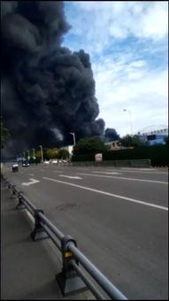 水火无情网友爆料视频,网友爆料惊心动魄的视频瞬间